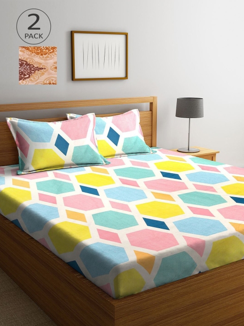 

KLOTTHE Orange & Pink Geometric 210 TC 2 King Bedsheet with 4 Pillow Covers