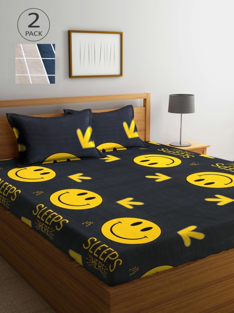 

KLOTTHE Black & Grey Graphic 210 TC 2 King Bedsheets with 4 Pillow Covers