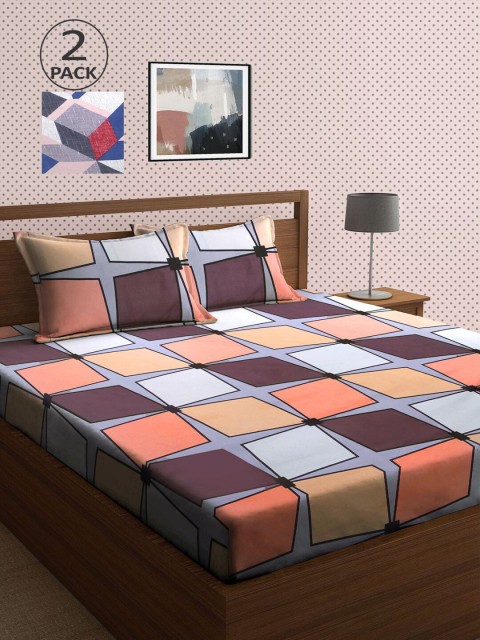 

KLOTTHE Pink & Blue Geometric 210 TC 2 King Bedsheet with 4 Pillow Covers