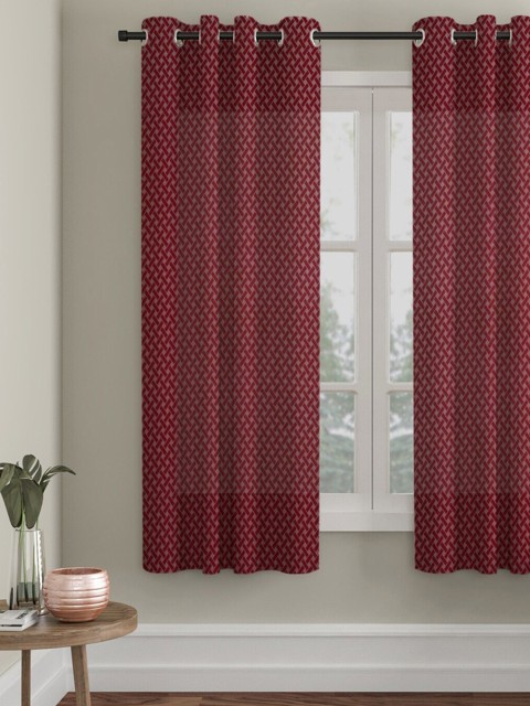 

Molly & Michel Pack Of 2 Maroon Geometric Woven Design Window Curtains
