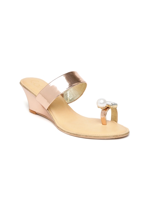 

Catwalk Women Rose Gold-Toned Embellished Flats