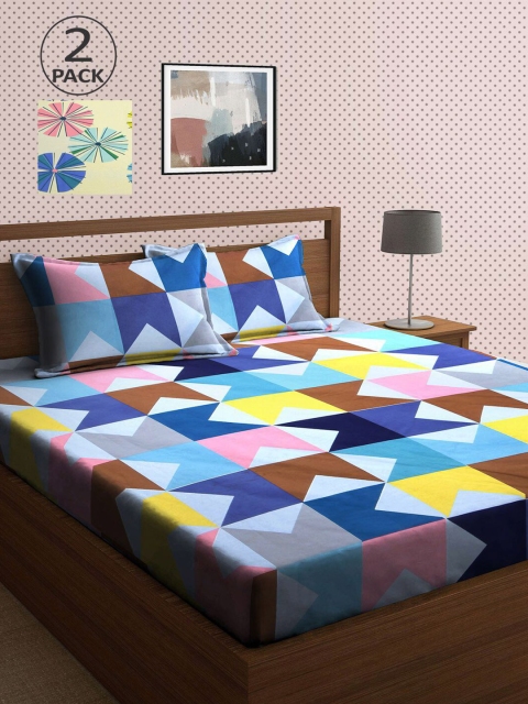 

KLOTTHE Yellow & Blue Geometric 210 TC 2 King Bedsheet with 4 Pillow Covers