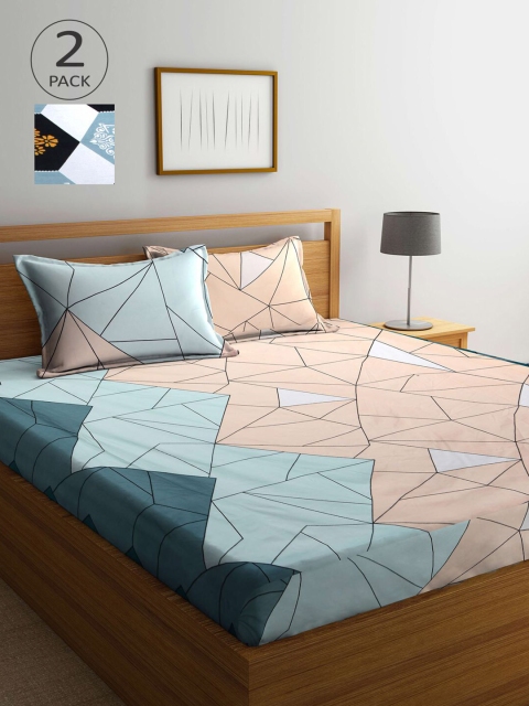 

KLOTTHE Black & Peach-Coloured Geometric 210 TC 2 King Bedsheet with 4 Pillow Covers