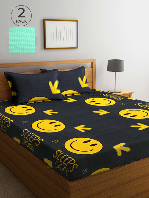 

KLOTTHE Black & Green Cartoon Characters 210 TC 2 King Bedsheet with 4 Pillow Covers
