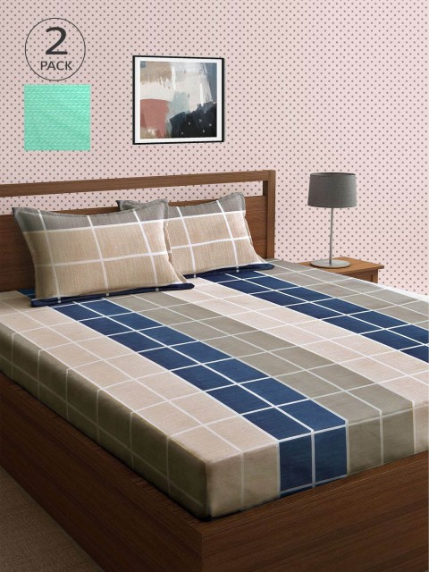 

KLOTTHE Grey & Blue Geometric 210 TC 2 King Bedsheet with 4 Pillow Covers