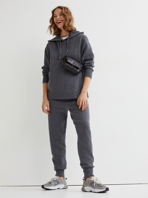 

H&M Women Grey Solid MAMA Fine-Knit Hoodie