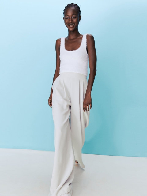 

H&M Women Grey Solid Wide Trousers