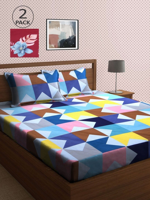 

KLOTTHE Maroon & Blue Geometric 210 TC 2 King Bedsheet with 4 Pillow Covers