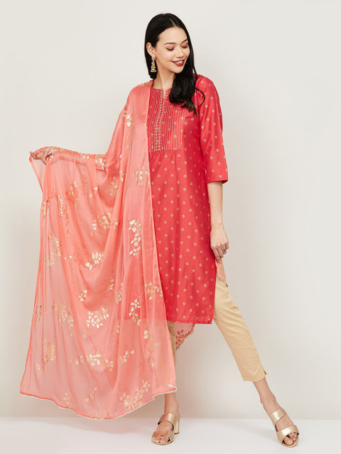 

Melange by Lifestyle Women Coral & Gold-Toned Nylon Ethnic Motifs Printed Dupatta
