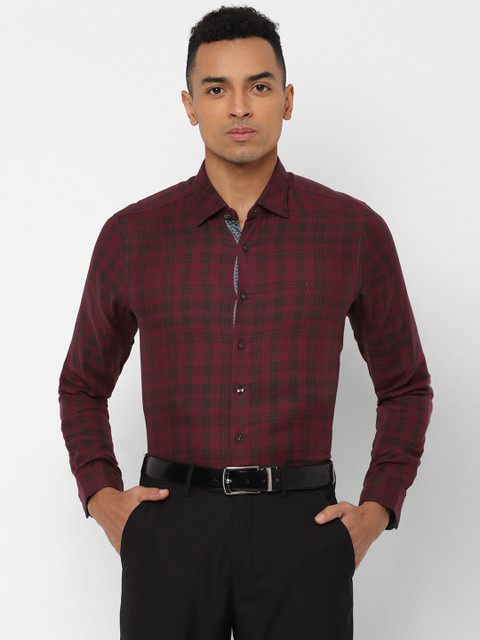

SIMON CARTER LONDON Men Maroon Slim Fit Tartan Checks Formal Shirt
