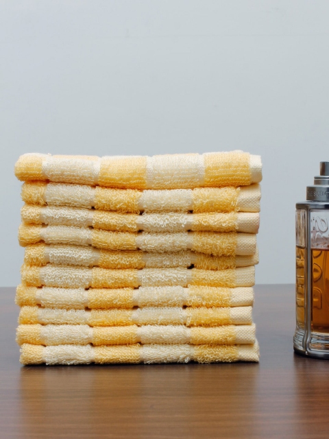 

AVI Living Set of 10 Yellow & White Checked 550 GSM Pure Cotton Face Towels