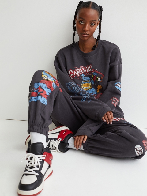 

H&M Women Grey & Red Printed joggers
