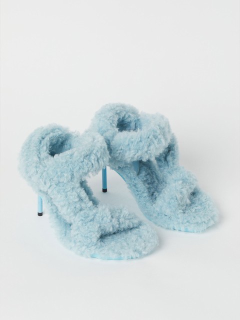 

H&M Women Blue Fluffy Sandals