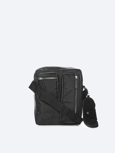 

Turtle Men Black Messenger Bag