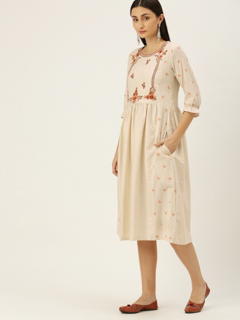 

Touch Trends Off White Embroidered Tunic