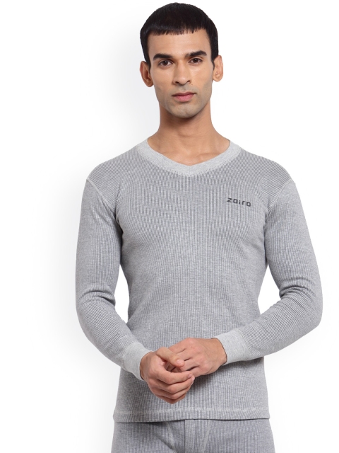 

Zoiro Men Grey Melange Solid Thermal Top