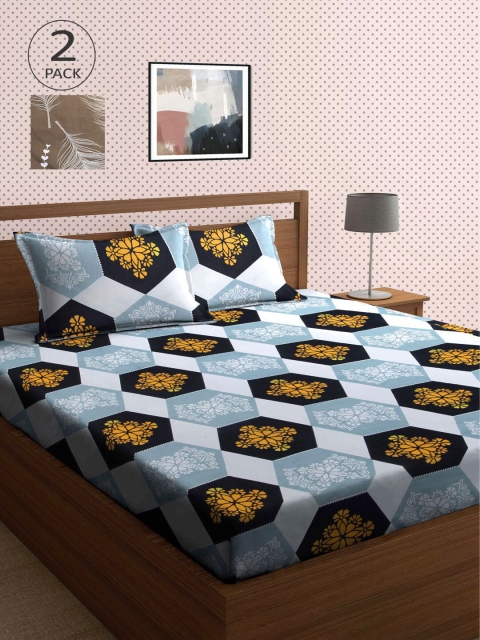 

KLOTTHE Brown & White Geometric 210 TC 2 King Bedsheet with 4 Pillow Covers
