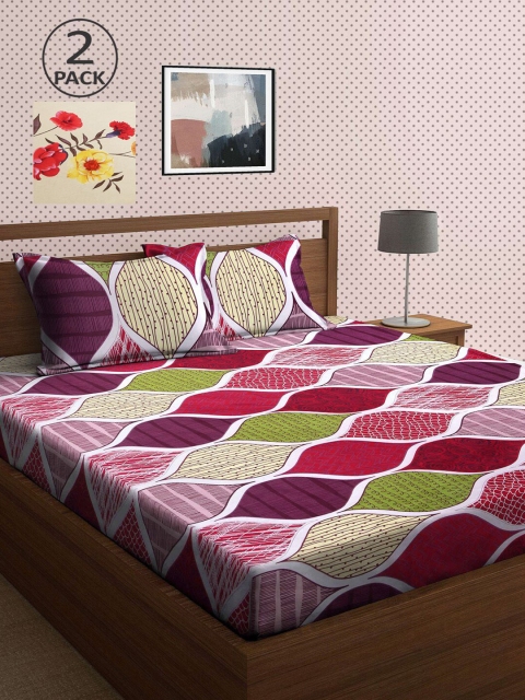 

KLOTTHE Cream-Coloured & Burgundy Floral 210 TC 2 King Bedsheet with 4 Pillow Covers