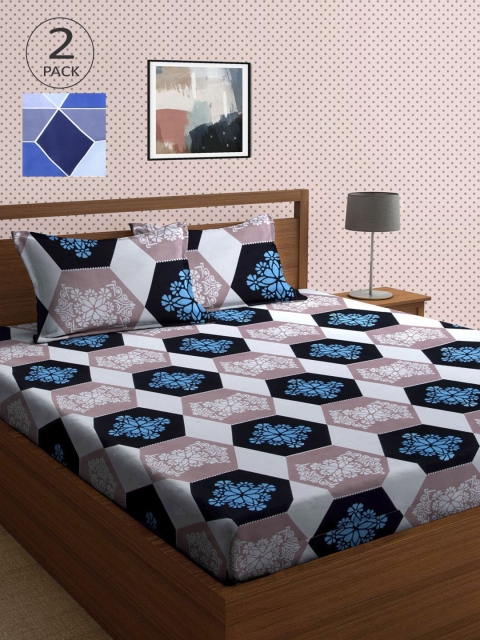

KLOTTHE Grey & Black Geometric 210 TC 2 King Bedsheet with 4 Pillow Covers