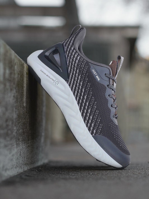 

Campus Men Grey Mesh Running Shoes