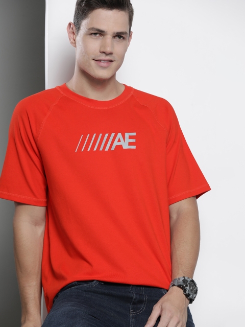 

AMERICAN EAGLE OUTFITTERS Men Red & Grey Typography Printed T-shirt