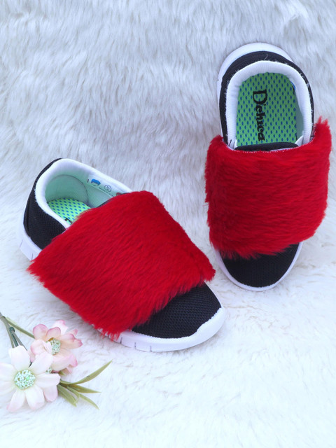 

DChica Girls Black Faux Fur Trim Detail Slip-On Sneakers