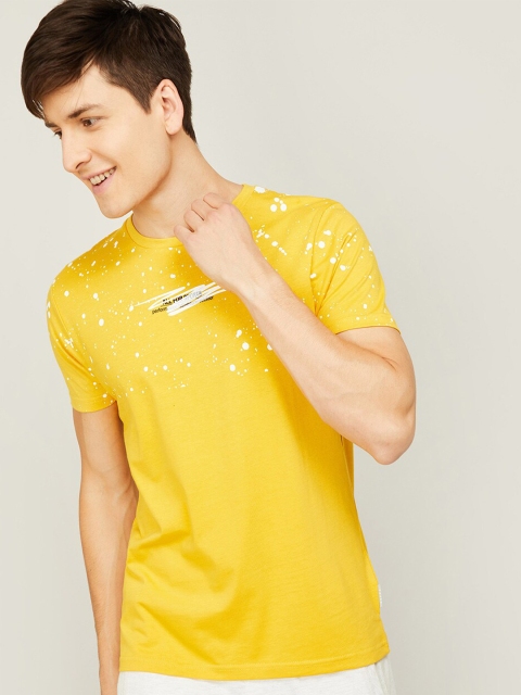 

Kappa Men Yellow & White Printed Cotton T-shirt