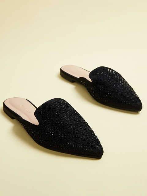 

Melange by Lifestyle Women Black Woven Design Flat Boots