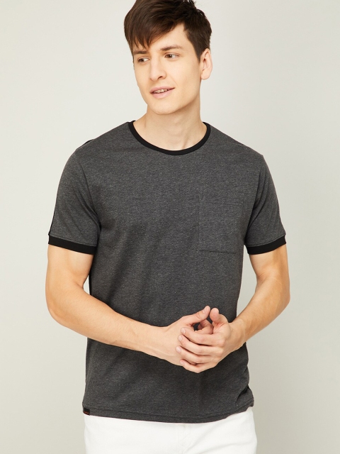 

Fame Forever by Lifestyle Men Grey Pockets T-shirt