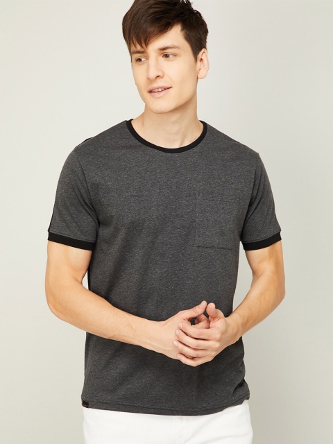 

Fame Forever by Lifestyle Men Grey Pockets T-shirt
