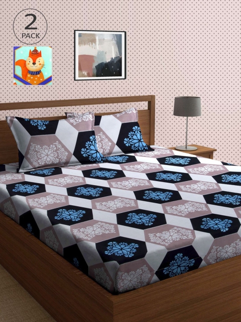 

KLOTTHE Mauve & Blue Geometric 210 TC 2 King Bedsheet with 4 Pillow Covers