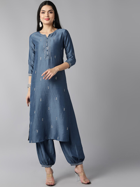 

AHIKA Women Blue Floral Printed Regular Kurta with Patiala