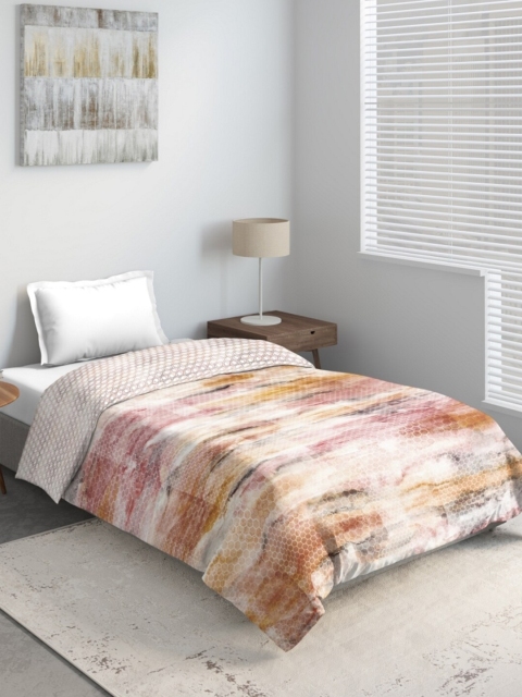 

DDecor Red & White Geometric Mild Winter 150 GSM Single Bed Blanket