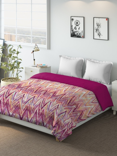 

DDecor Pink & Violet Geometric Mild Winter 110 GSM Double Bed Dohar