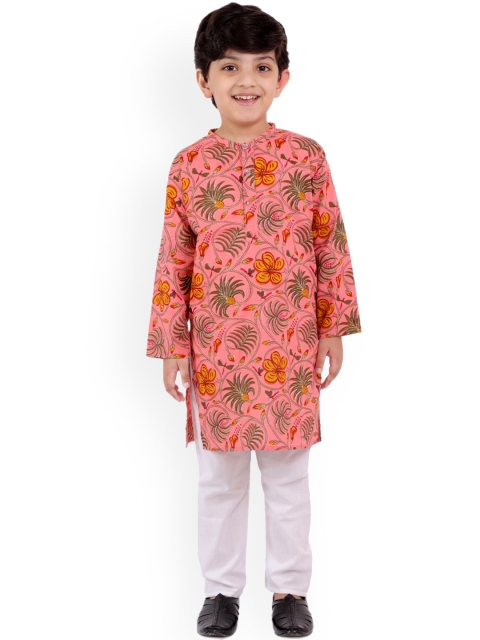 

Chipbeys Boys Pink Floral Printed Pure Cotton Kurta with Pyjamas