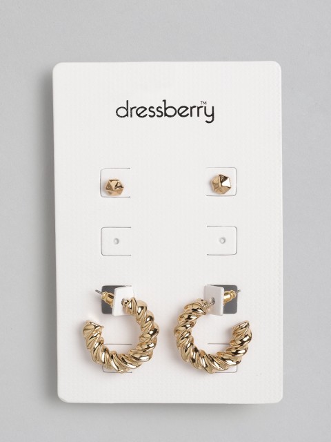 

DressBerry Set of 2 Gold-Toned Earrings