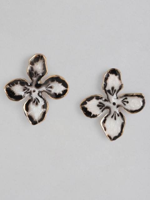 

DressBerry Black & White Enamelled Floral Drop Earrings