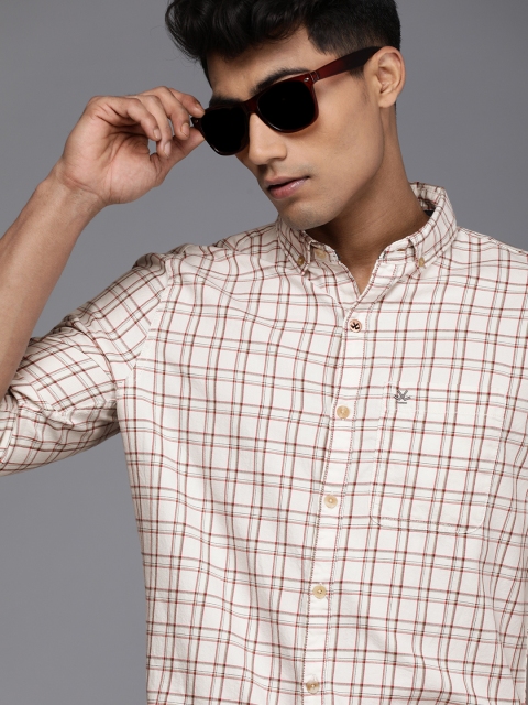 

WROGN Men Off White & Red Slim Fit Opaque Checked Casual Shirt