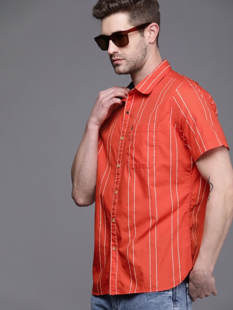 

WROGN Men Orange & White Slim Fit Striped Pure Cotton Casual Shirt
