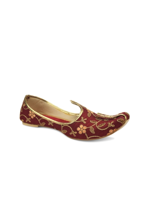 

Hulya Men Maroon Printed Mojaris