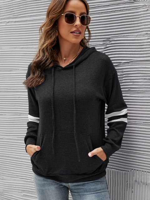

URBANIC Women Charcoal Grey Hooded Sweatshirt
