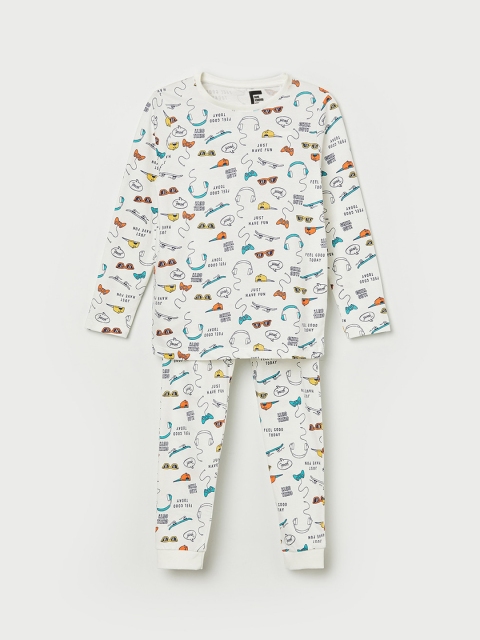 

Fame Forever by Lifestyle Boys White & Blue Printed Cotton Nightsuit