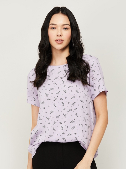 

Fame Forever by Lifestyle Lavender Floral Regular Top