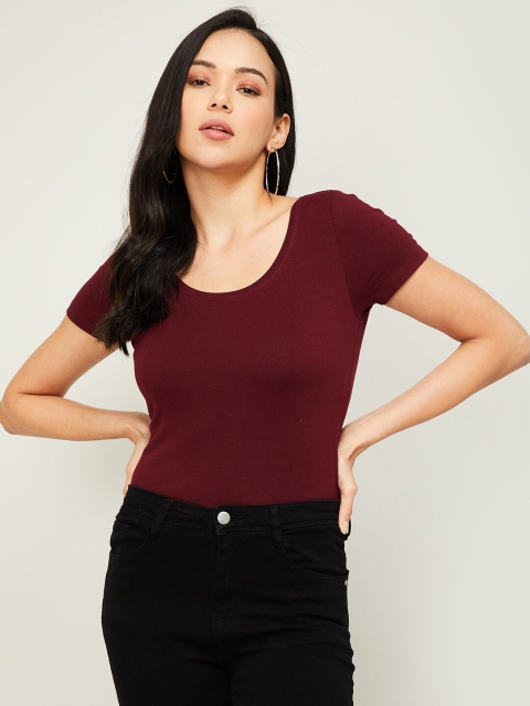

Ginger by Lifestyle Red Striped Fitted Top