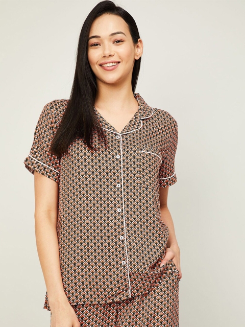 

Ginger by Lifestyle Peach-Coloured & Black Shirt Style Top