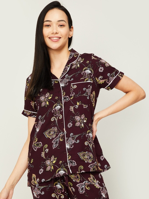 

Ginger by Lifestyle Red Floral Roll-Up Sleeves Shirt Style Top