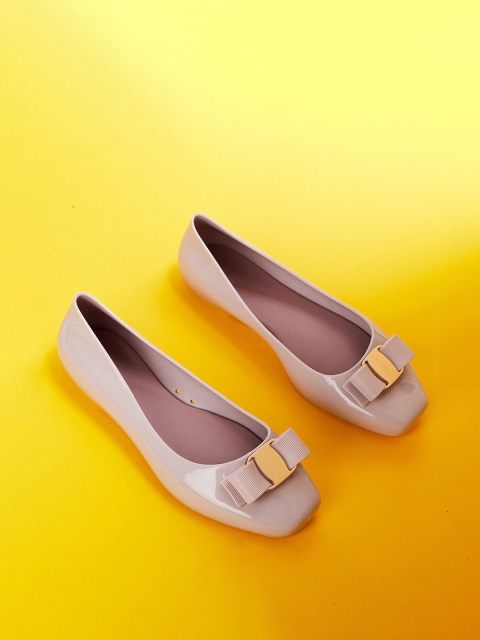 

Ginger by Lifestyle Women Mauve Ballerinas Flats with Bow