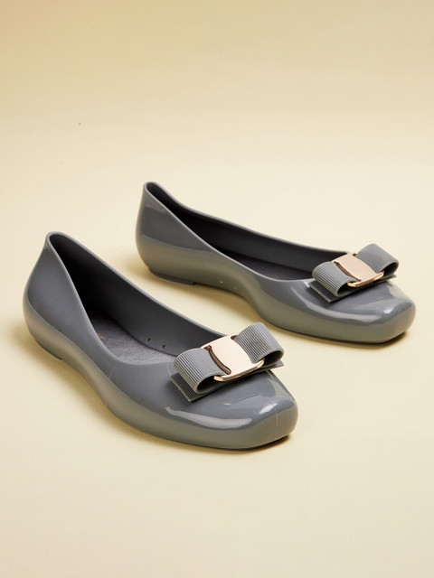 

Ginger by Lifestyle Women Grey Embellished Ballerinas Flats