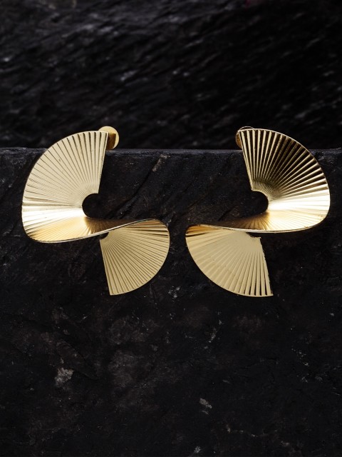 

DUGRISTYLE Gold-Plated Contemporary Drop Earrings