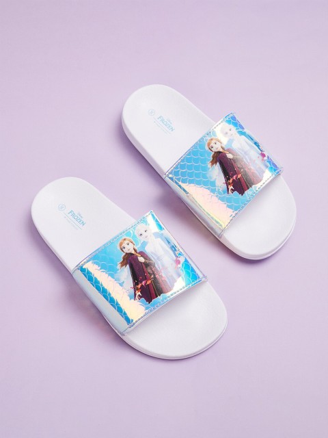 

Fame Forever by Lifestyle Girls Silver-Toned & Blue Printed Sliders